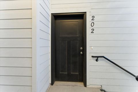 Tiny photo for 938 W CORAL CHARM WAY #L202, Saratoga Springs, UT 84045 (MLS # 2124621)