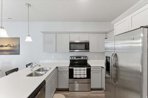 Tiny photo for 938 W CORAL CHARM WAY #L202, Saratoga Springs, UT 84045 (MLS # 2124621)