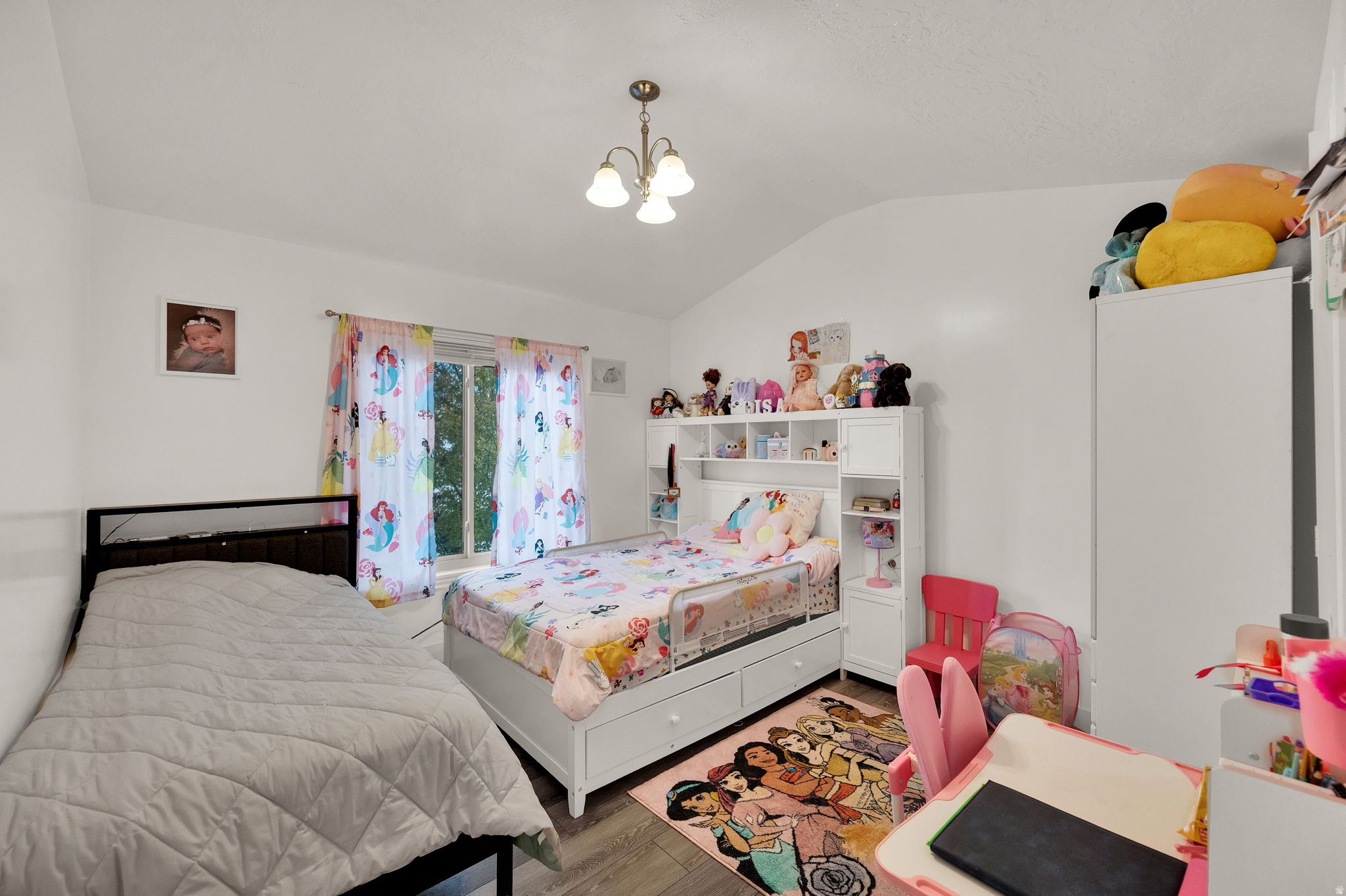 72ND STREET TOWNHOME - Residential