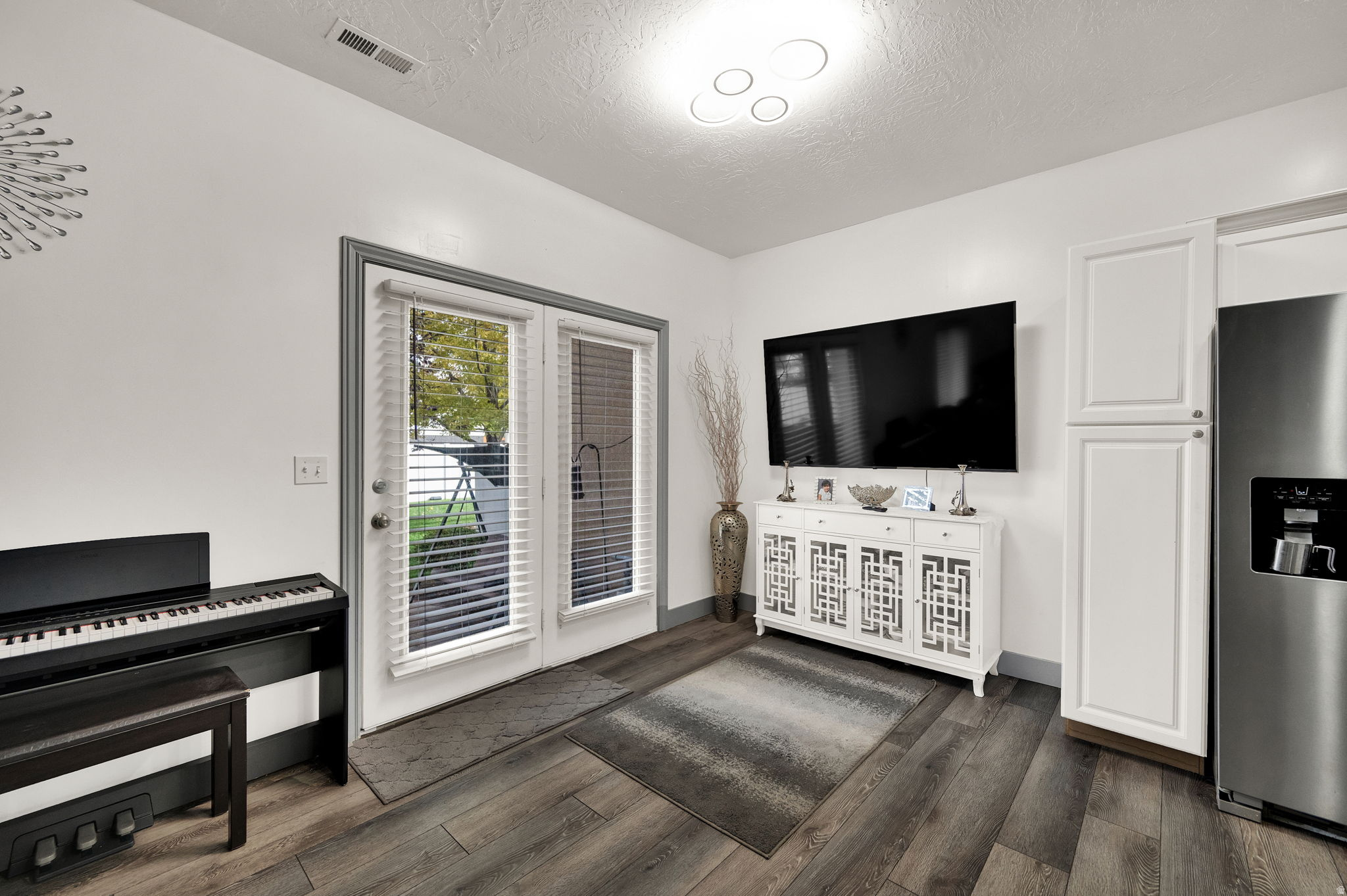 72ND STREET TOWNHOME - Residential