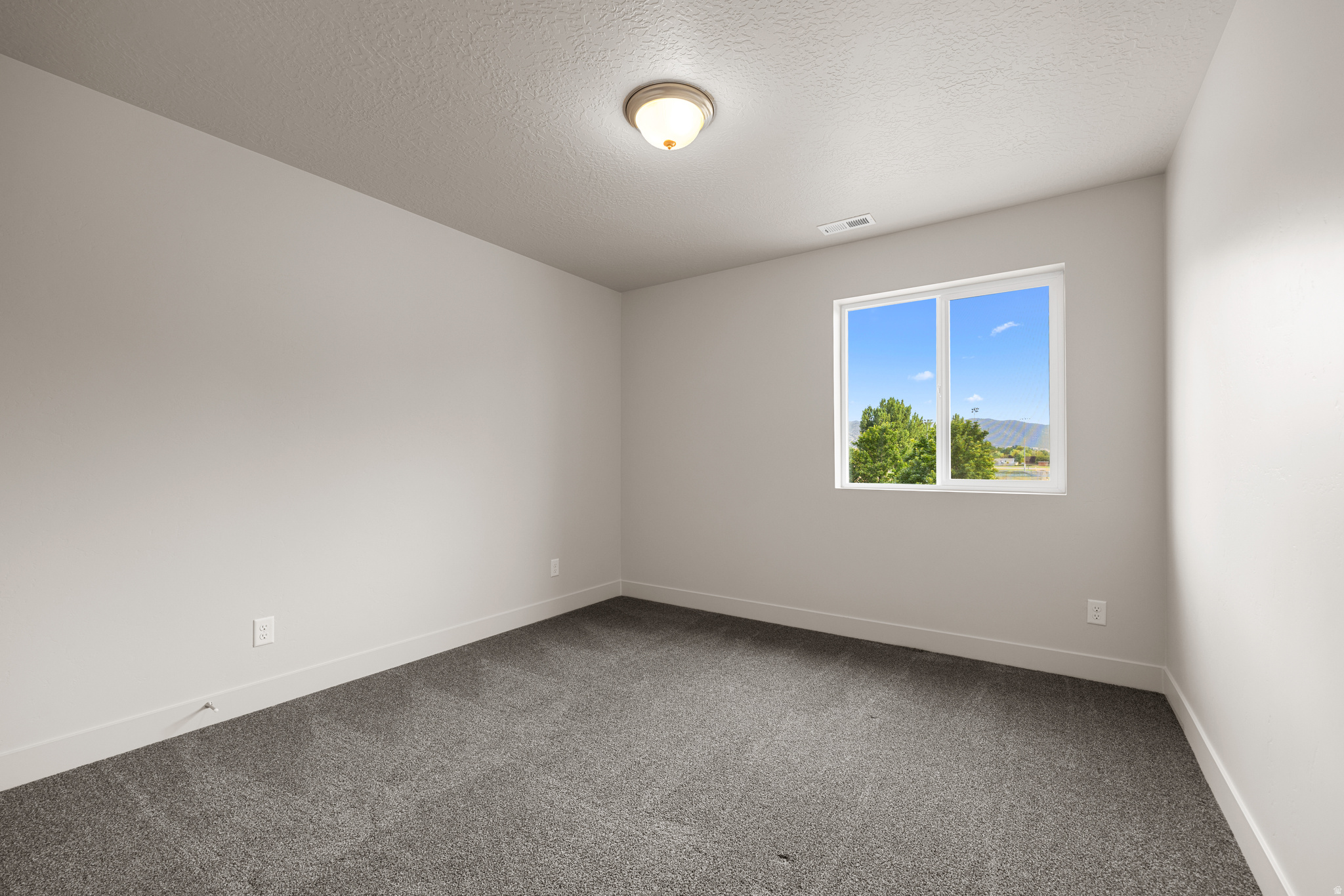 SUMMIT RIDGE THE HILLS - Residential