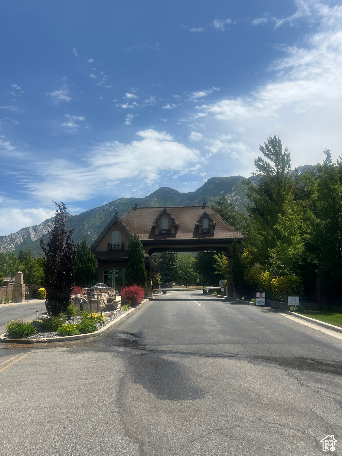 PEPPERWOOD - Residential