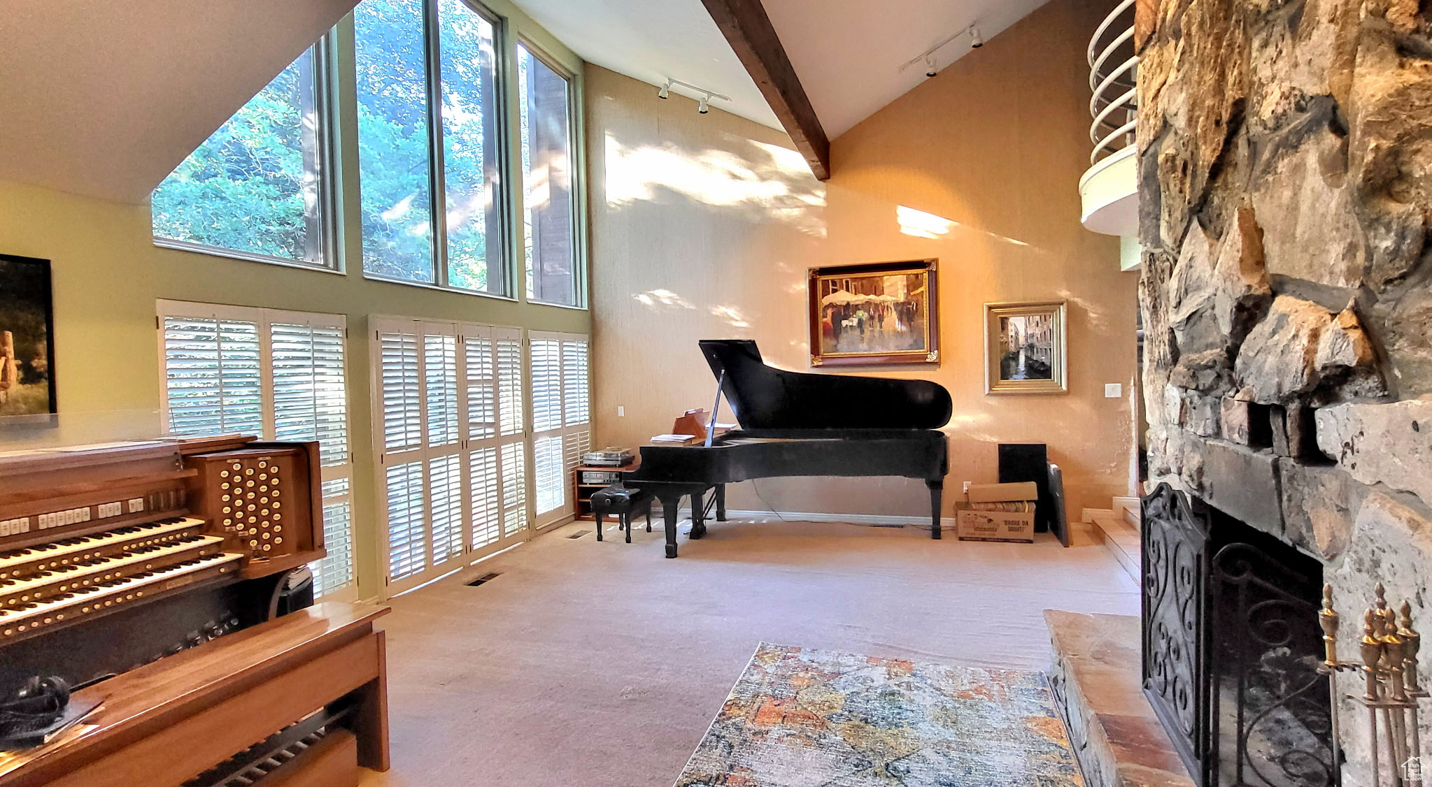 PEPPERWOOD - Residential
