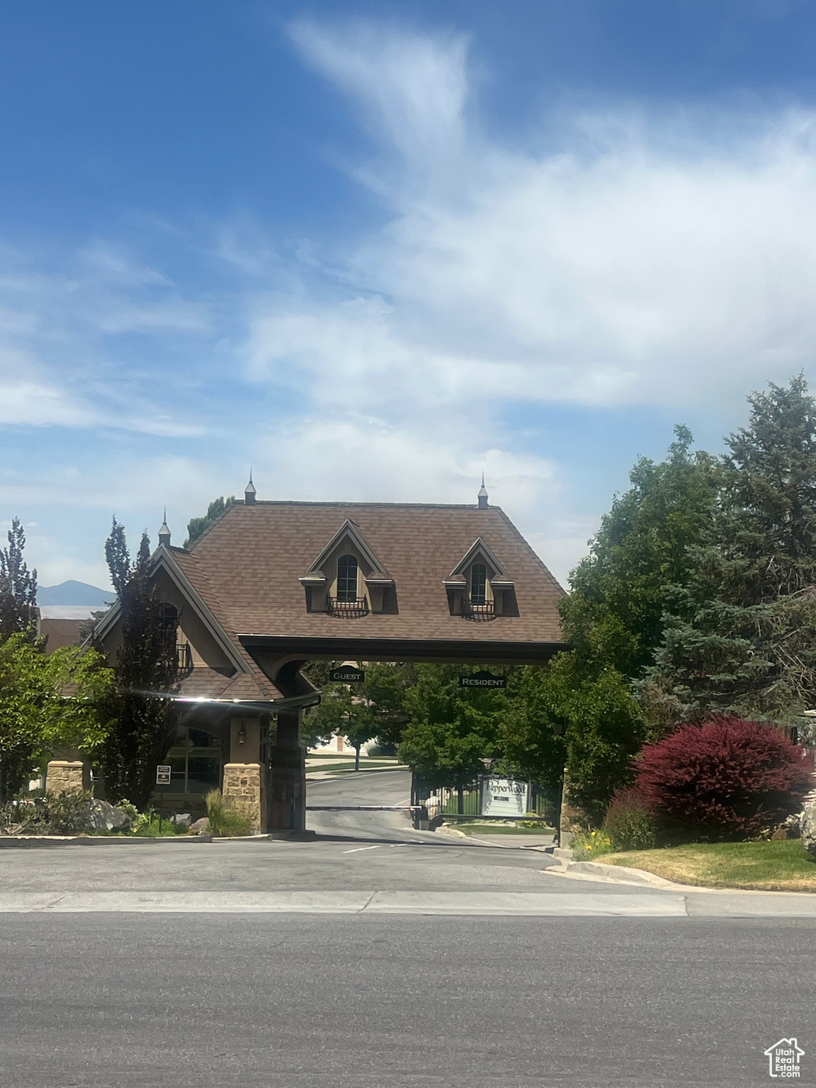 PEPPERWOOD - Residential