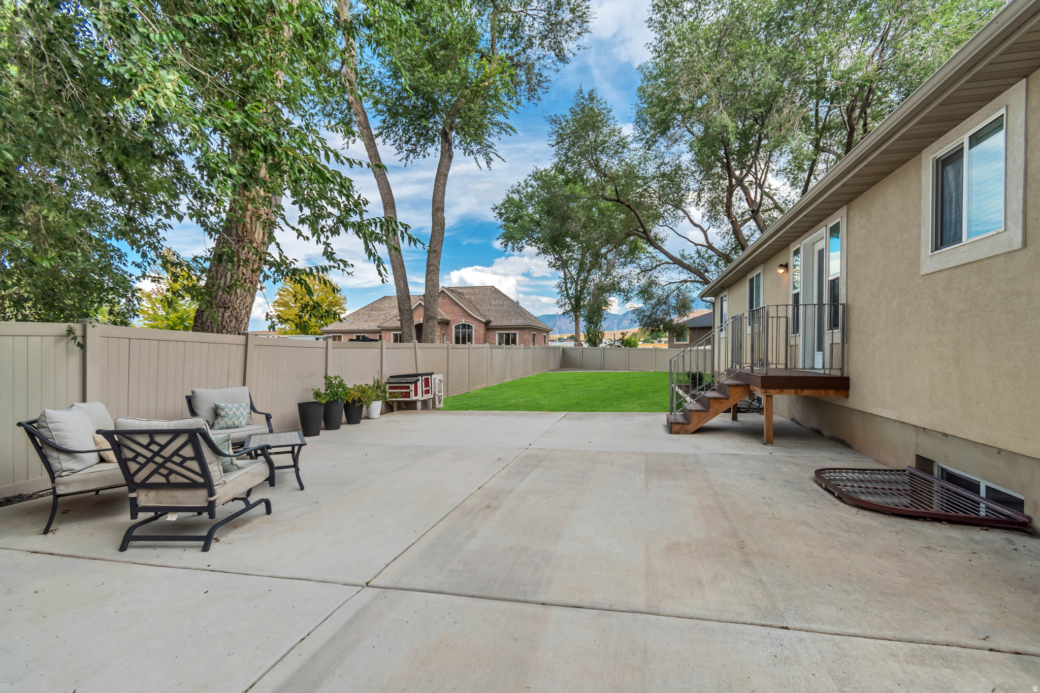 JESSICAS RANCH - Residential