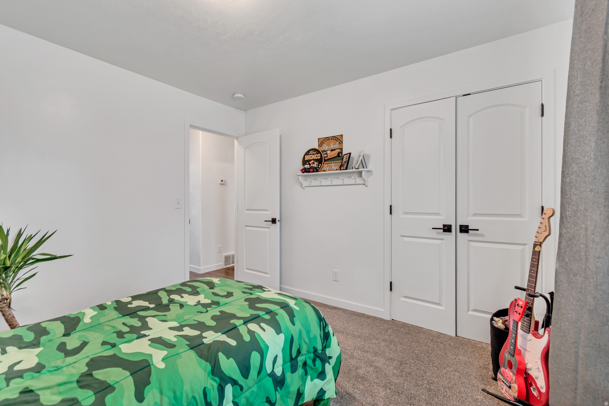 JESSICAS RANCH - Residential