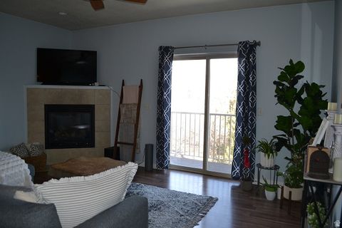 Tiny photo for 5012 S TIMBER WAY WAY E #310, Holladay, UT 84117 (MLS # 2150263)