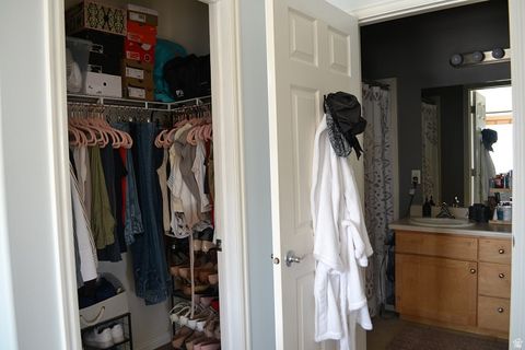 Tiny photo for 5012 S TIMBER WAY WAY E #310, Holladay, UT 84117 (MLS # 2150263)