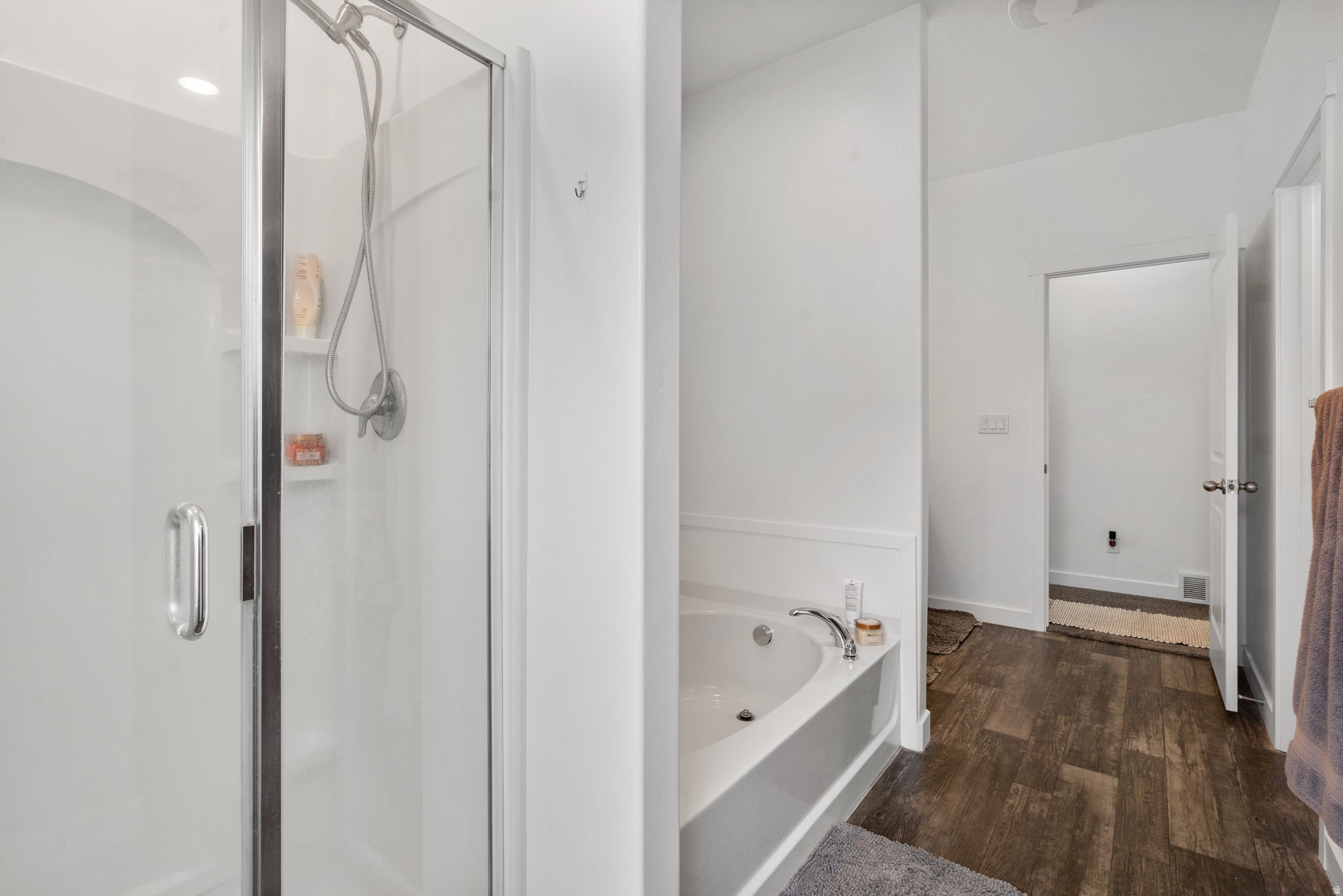 FOOTHILL VILLAGE - Residential