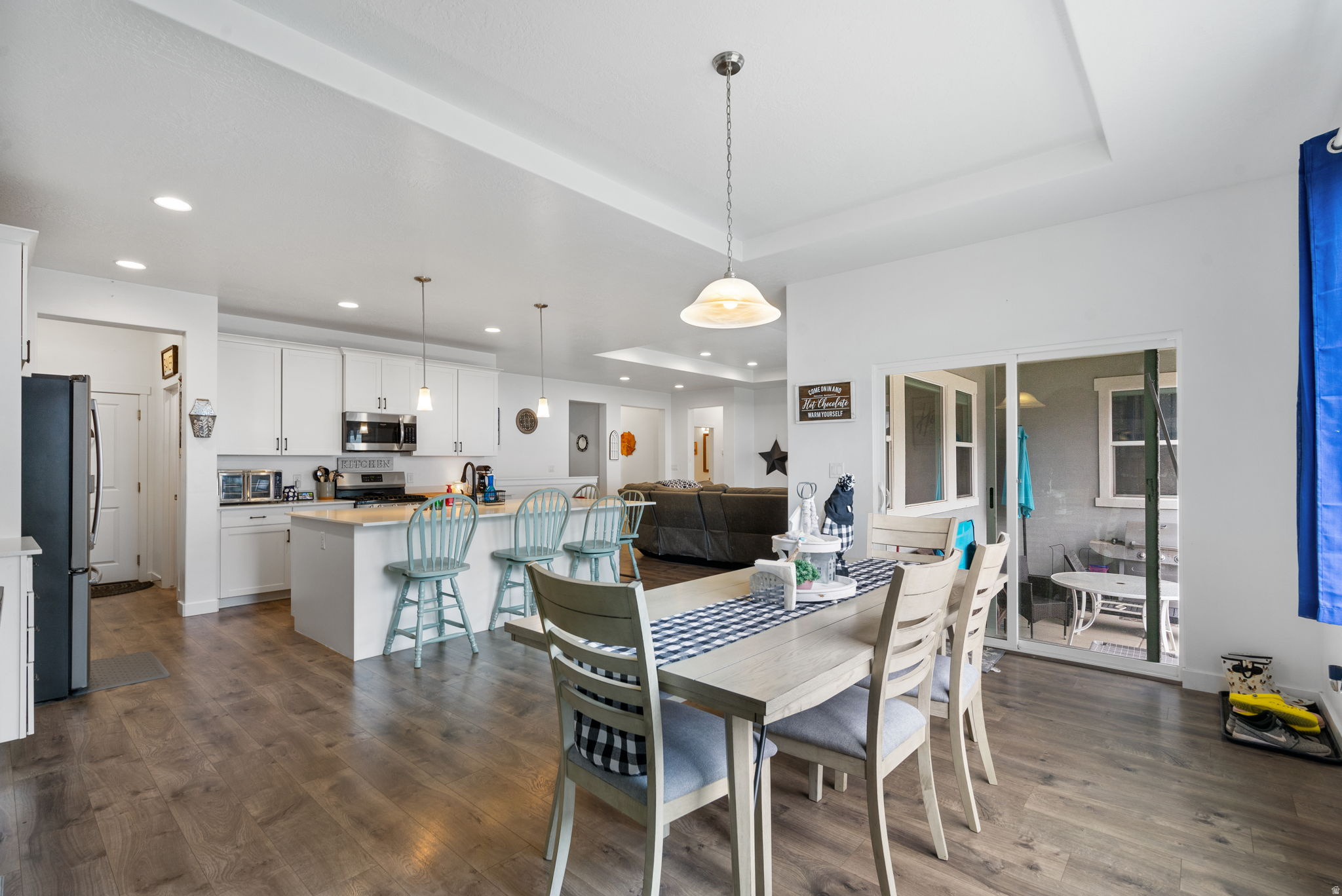 FOOTHILL VILLAGE - Residential