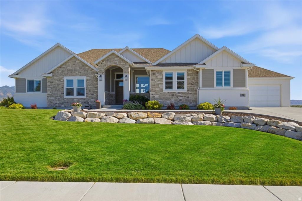 Photo of 21 PIER PL, Stansbury Park, UT 84074 (MLS # 2172141)