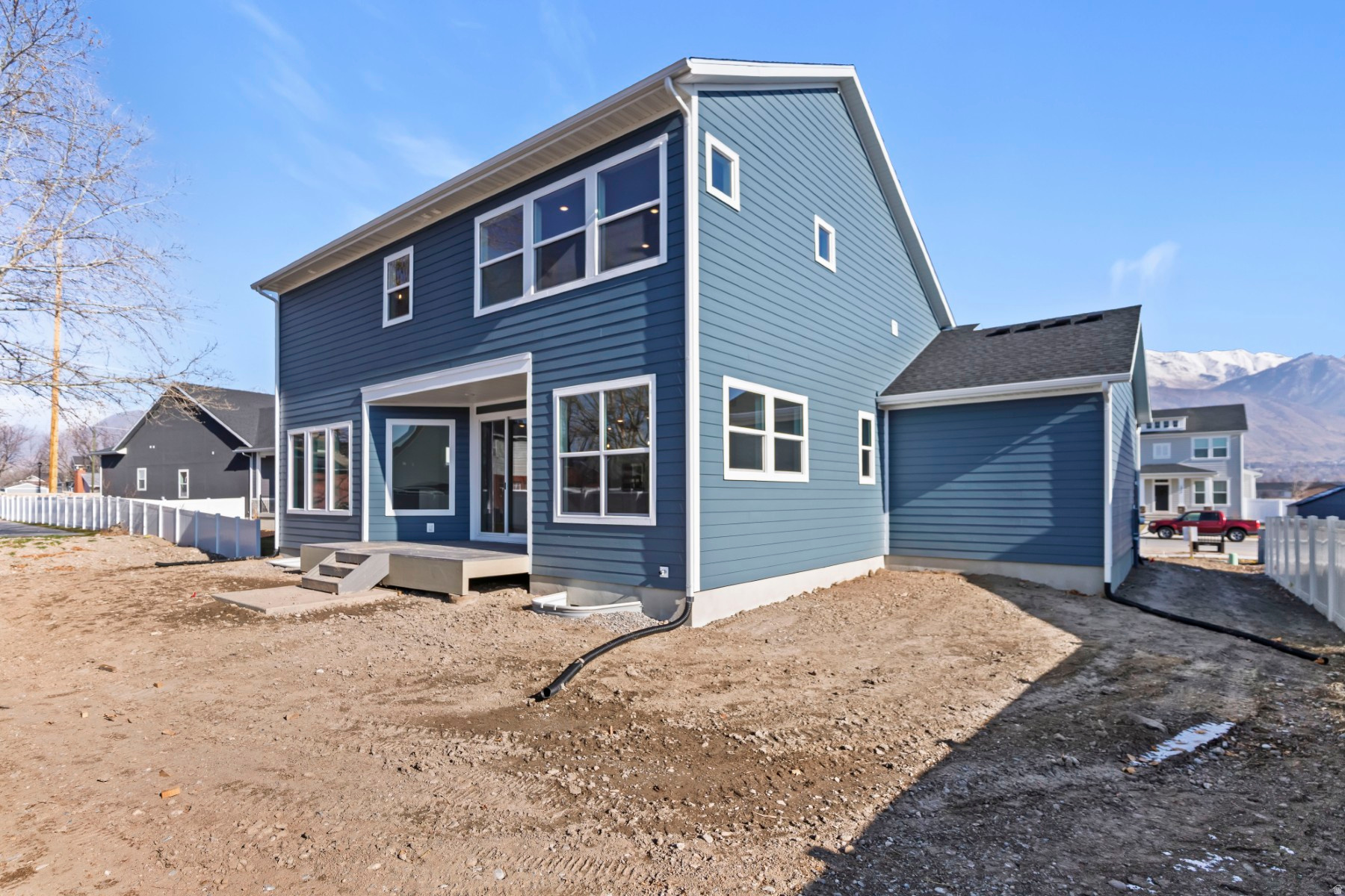 GROVE ACRES - Residential