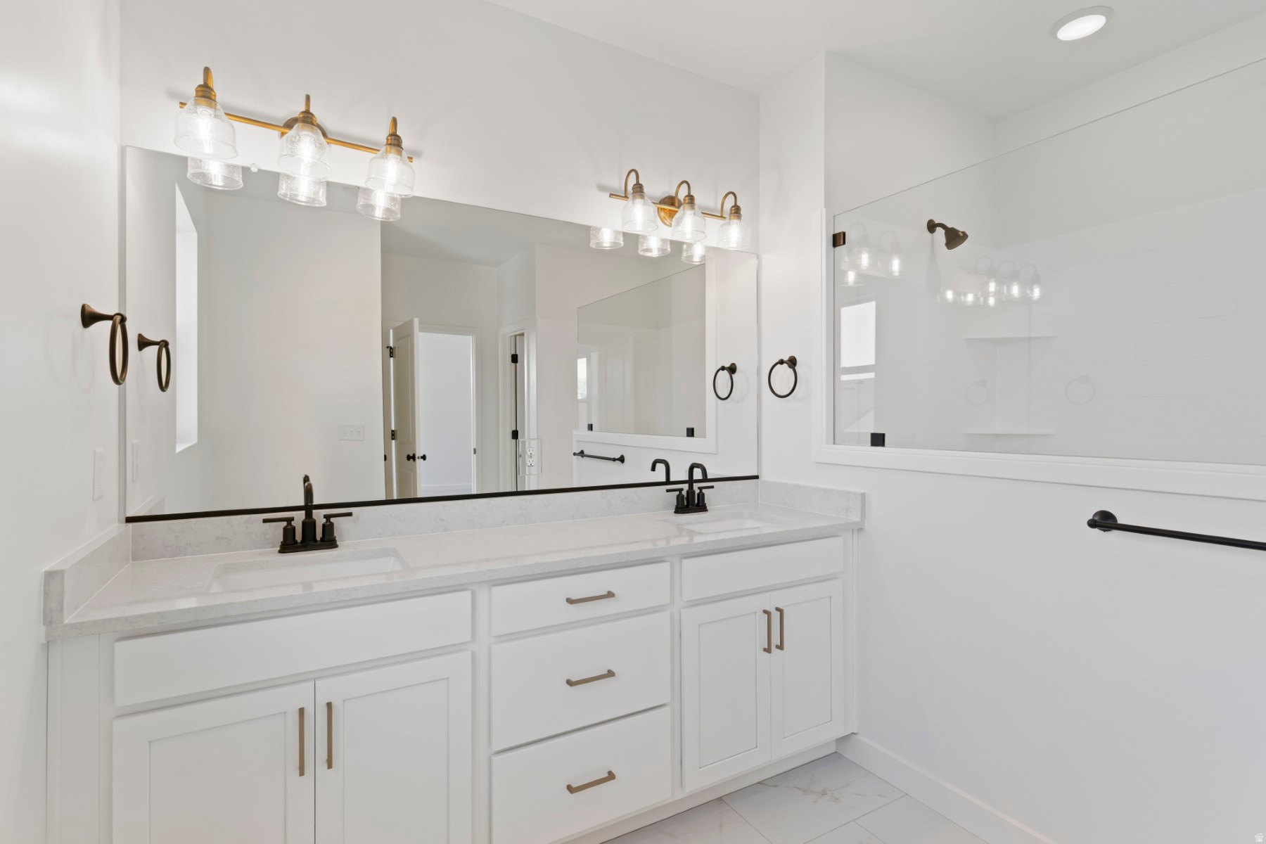 GROVE ACRES - Residential