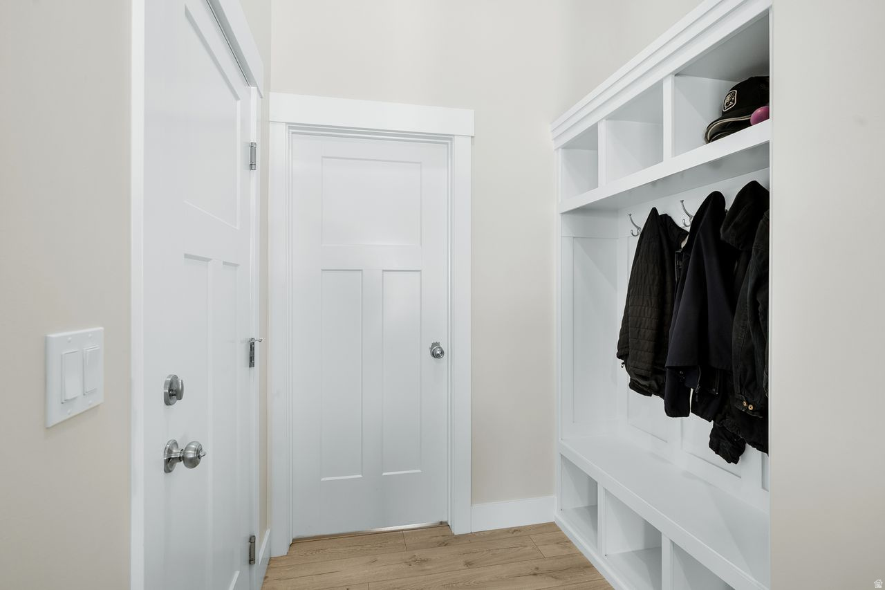 FREEMAN FARMS - Residential