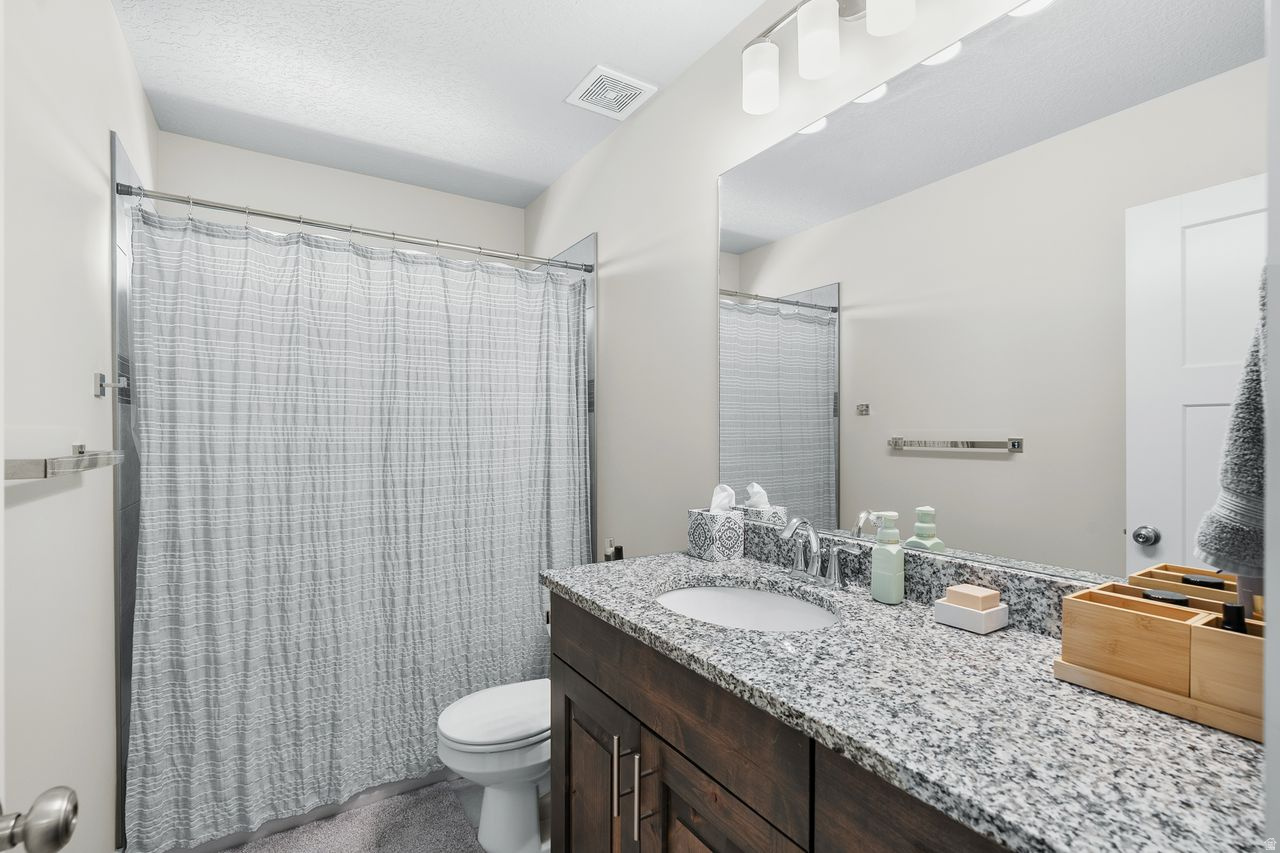 FREEMAN FARMS - Residential