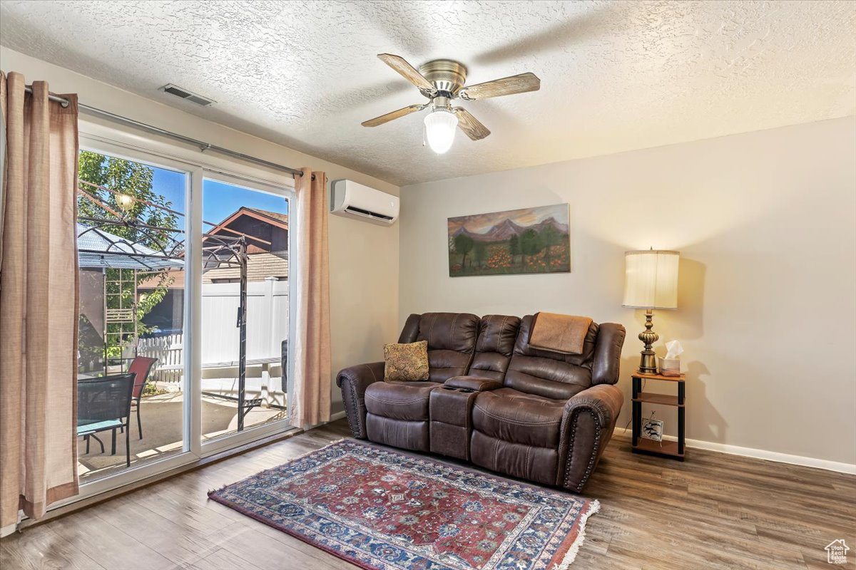 EMERALD HILLS CONDOS - Residential