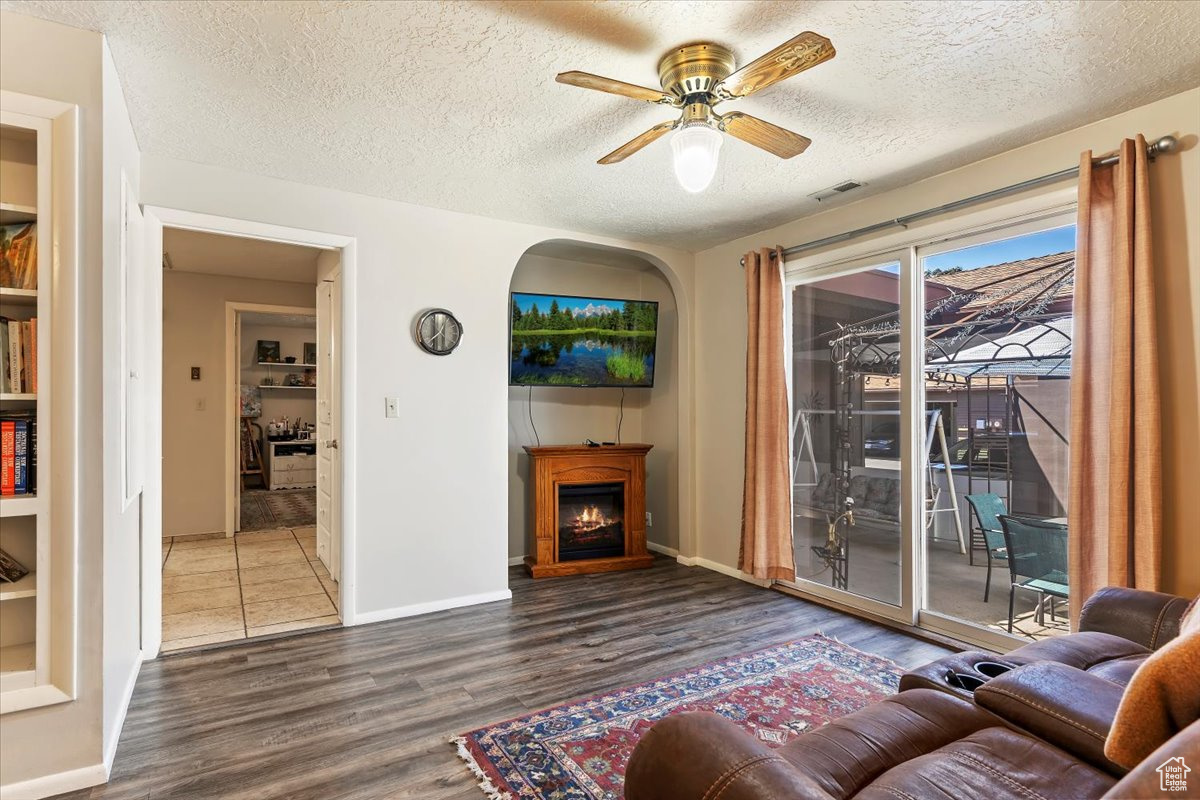 EMERALD HILLS CONDOS - Residential