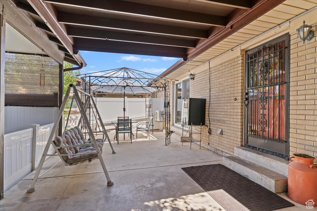 EMERALD HILLS CONDOS - Residential