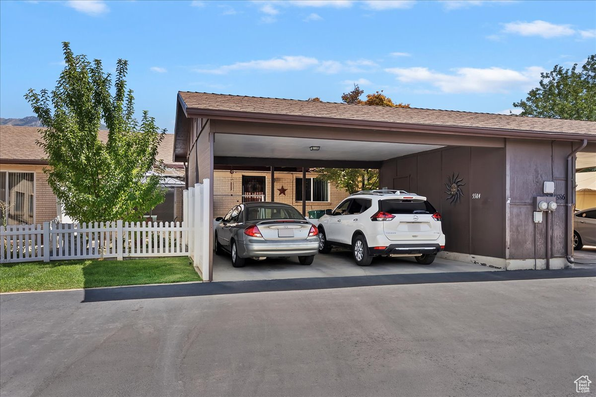 EMERALD HILLS CONDOS - Residential