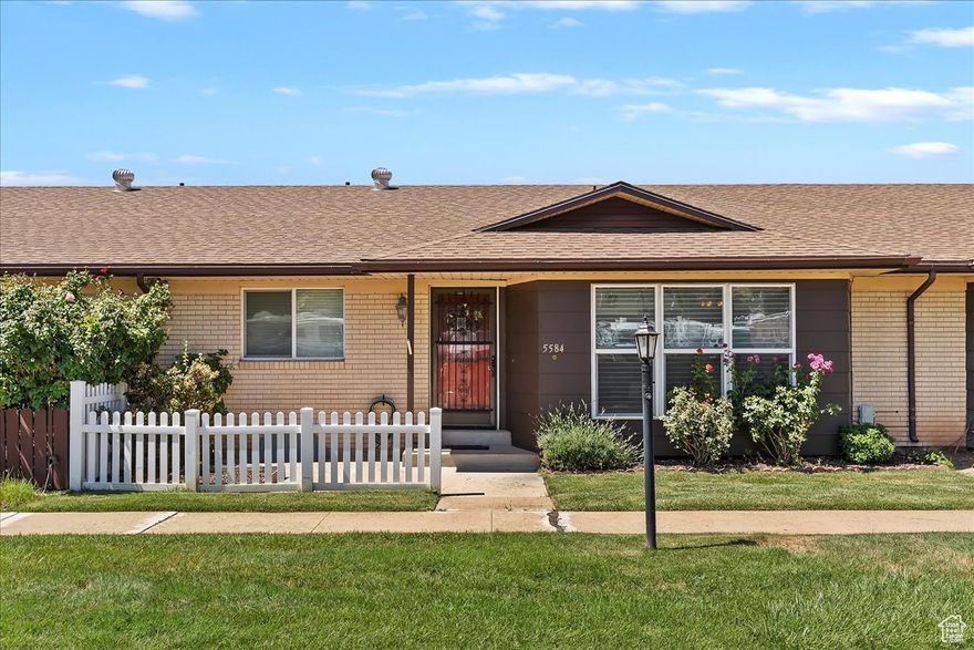 Immaculate and beautifully updated, this single-level condo offers 4 bedrooms and 3 bathrooms with a finished basement. Located in a highly desirable location close to all amenities, enjoy low-maintenance living with access to fantastic community features including a sparkling pool, pickleball courts, BBQ area, playground, and picnic space-perfect for relaxation and recreation.  Square footage figures are provided as a courtesy estimate only and were obtained from county records . Buyer is advised to obtain an independent measurement.
