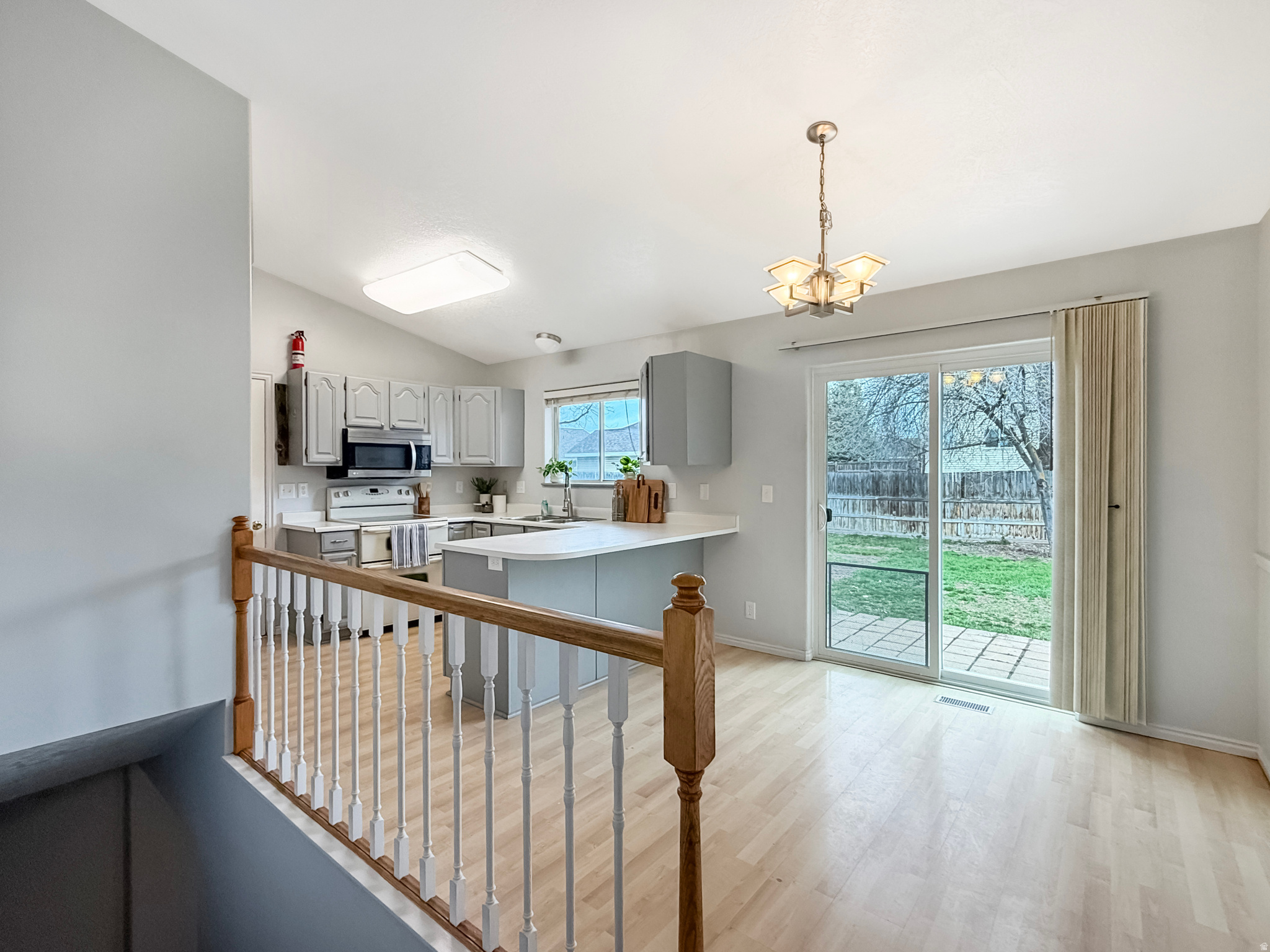 SKYVIEW ESTATES - Residential