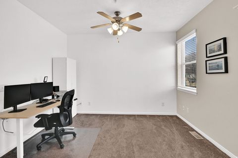 Tiny photo for 864 N FARMINGTON XING W, Farmington, UT 84025 (MLS # 2134641)