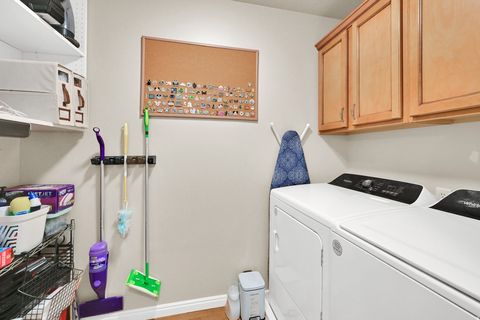 Tiny photo for 864 N FARMINGTON XING W, Farmington, UT 84025 (MLS # 2134641)