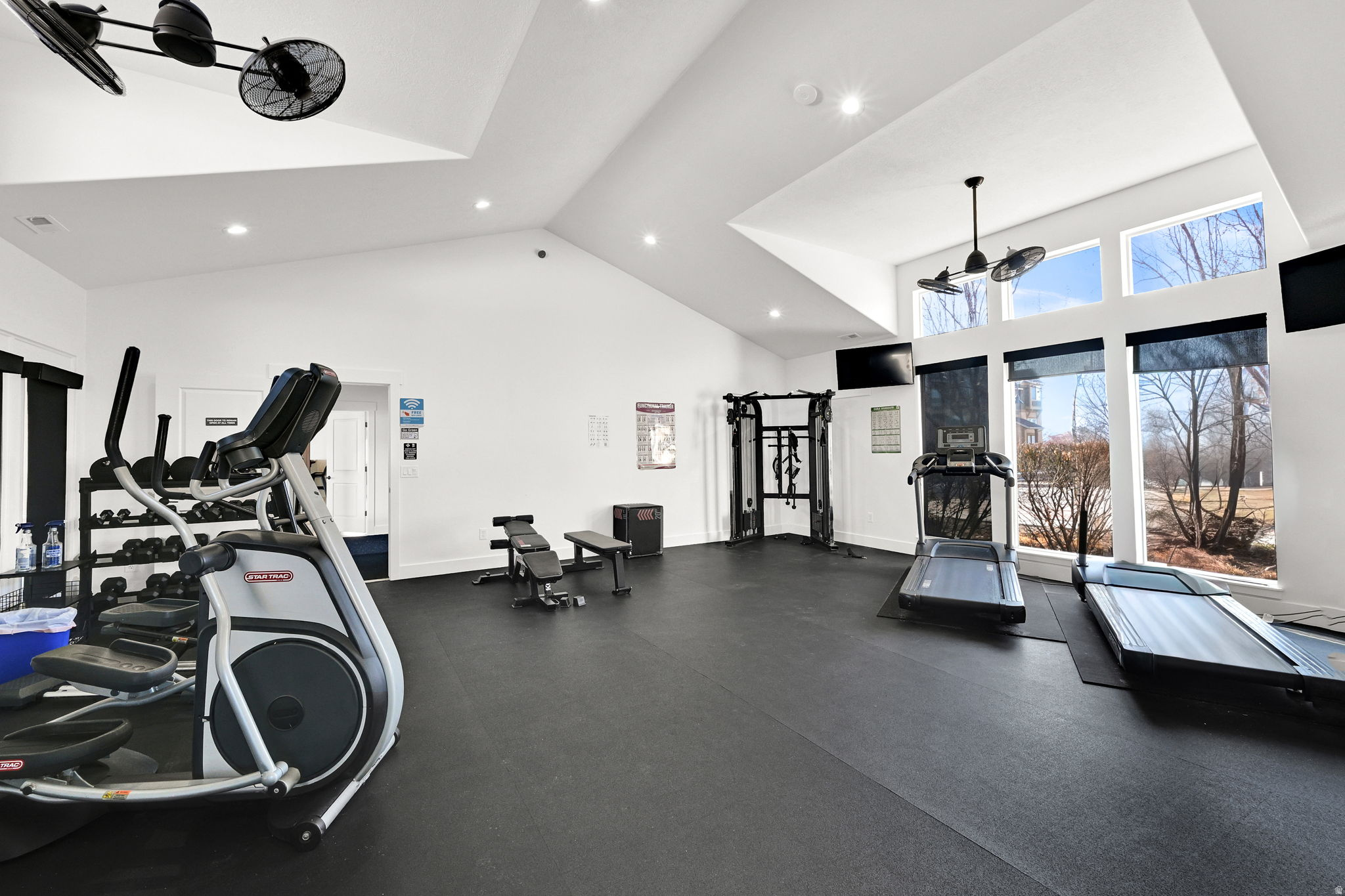 FARMINGTON CROSSING - Residential