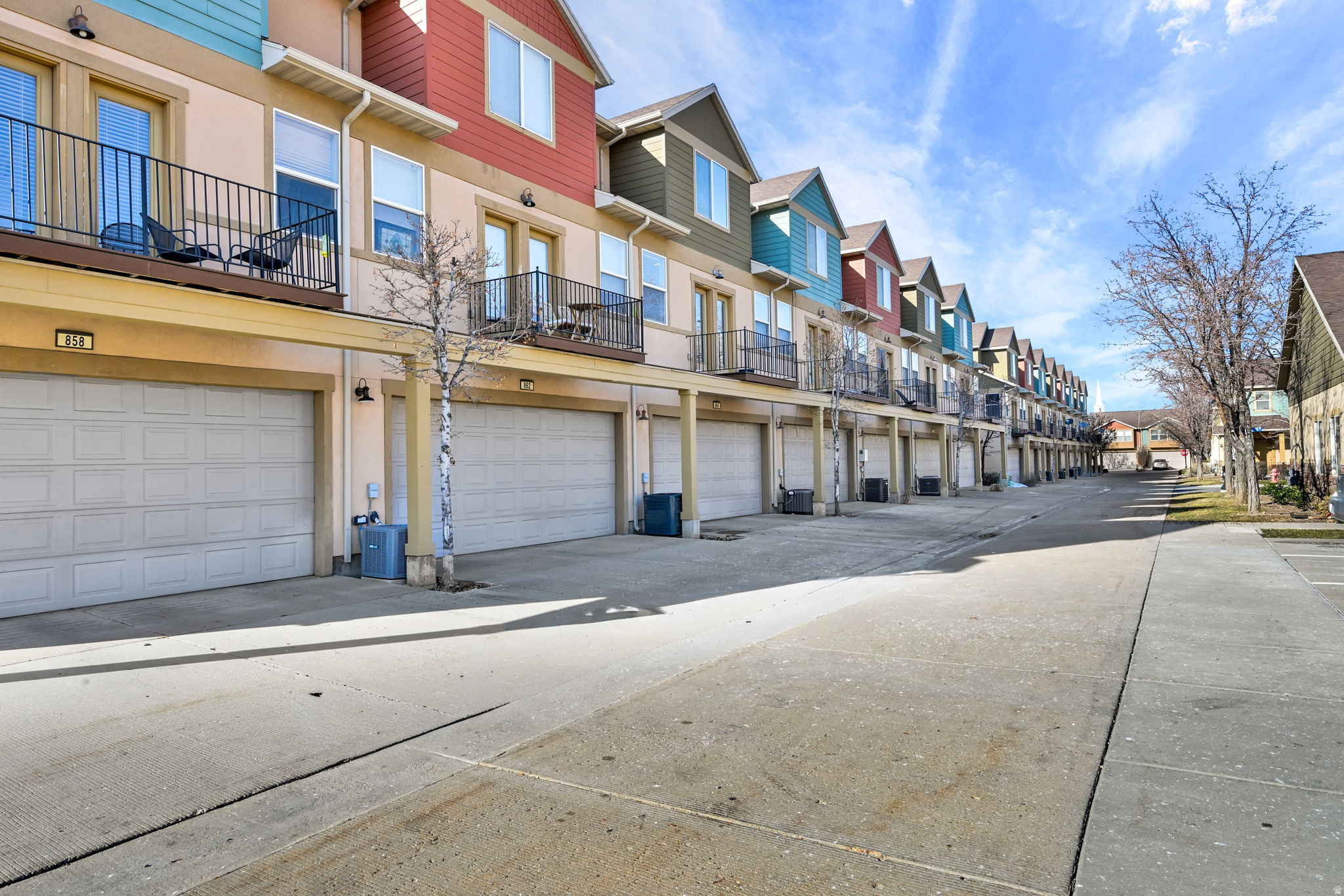 FARMINGTON CROSSING - Residential