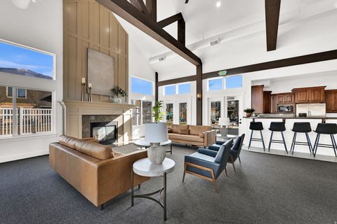 Tiny photo for 864 N FARMINGTON XING W, Farmington, UT 84025 (MLS # 2134641)