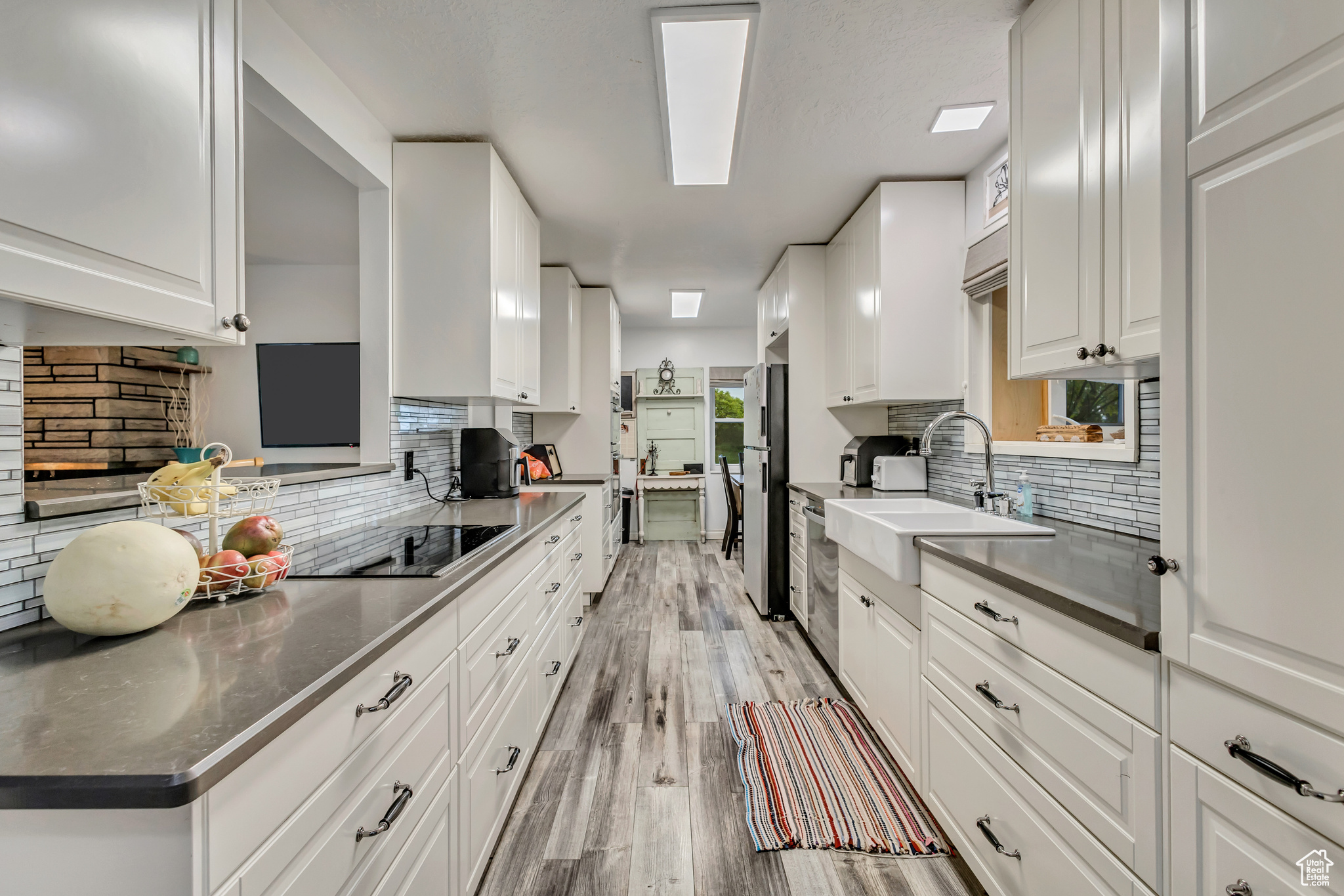 1343 S 200, Farmington, Utah image 3