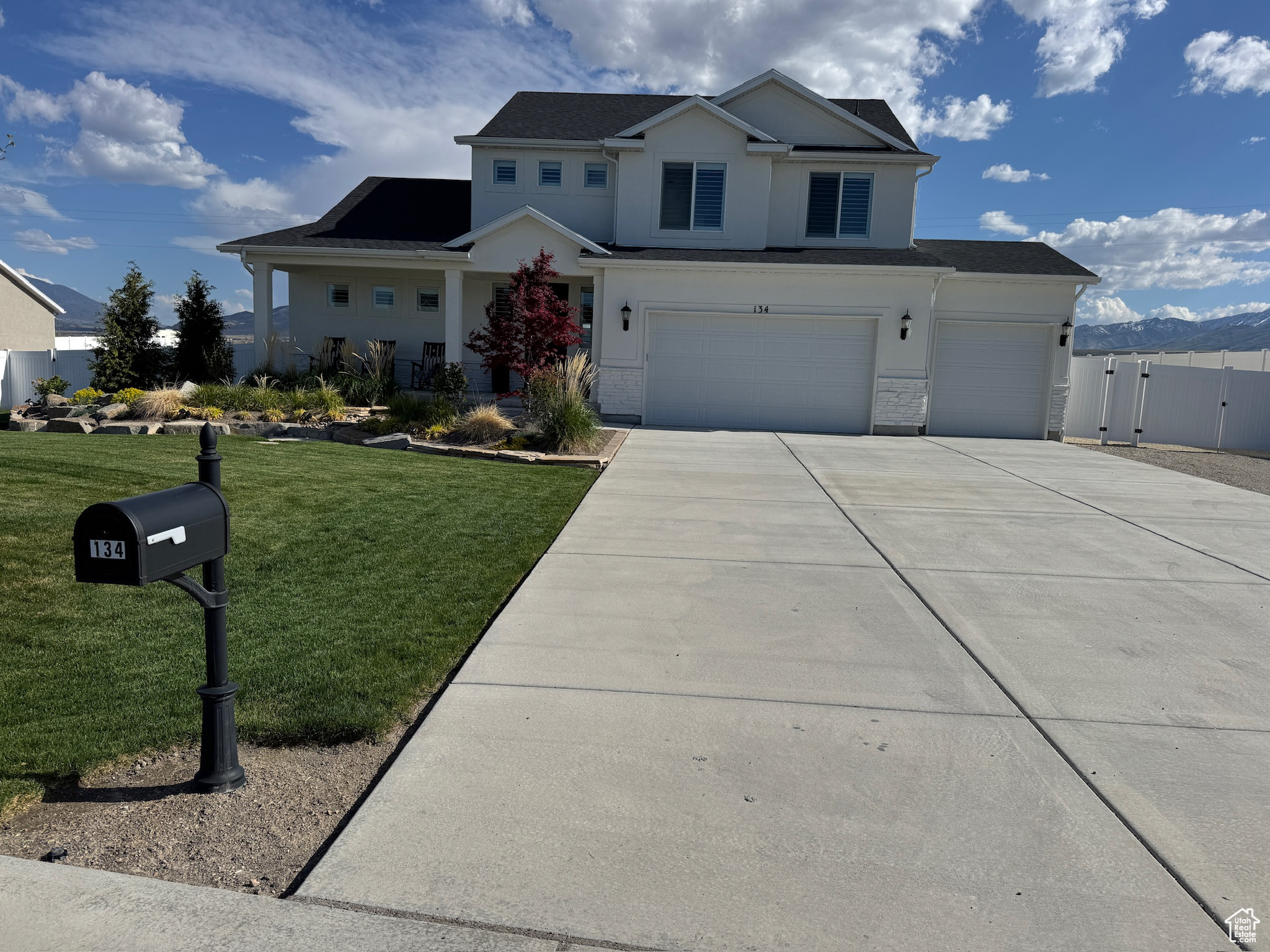 134 E Marciano Way, Grantsville, Utah image 2