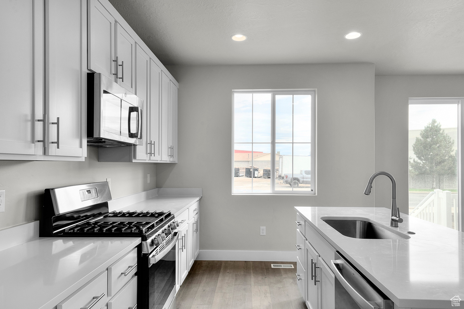 ANDERSON FARMS COLLECTION 921 - Residential