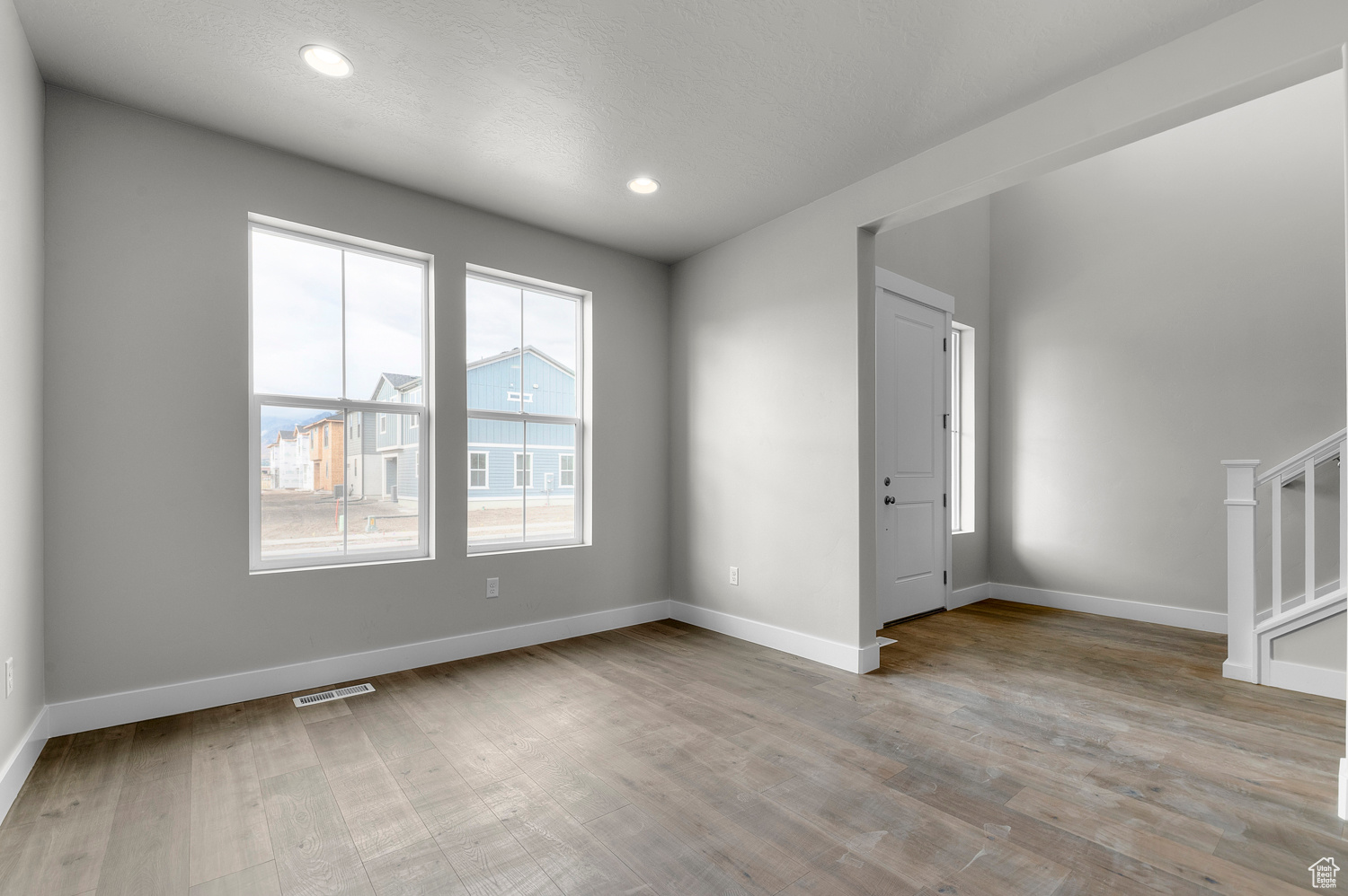 ANDERSON FARMS COLLECTION 921 - Residential