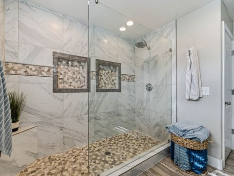 Tiny photo for 3546 BROOKSHIRE DR, Syracuse, UT 84075 (MLS # 2140725)