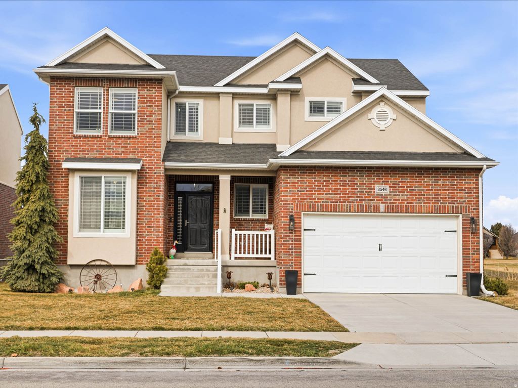 Photo of 3546 BROOKSHIRE DR, Syracuse, UT 84075 (MLS # 2140725)