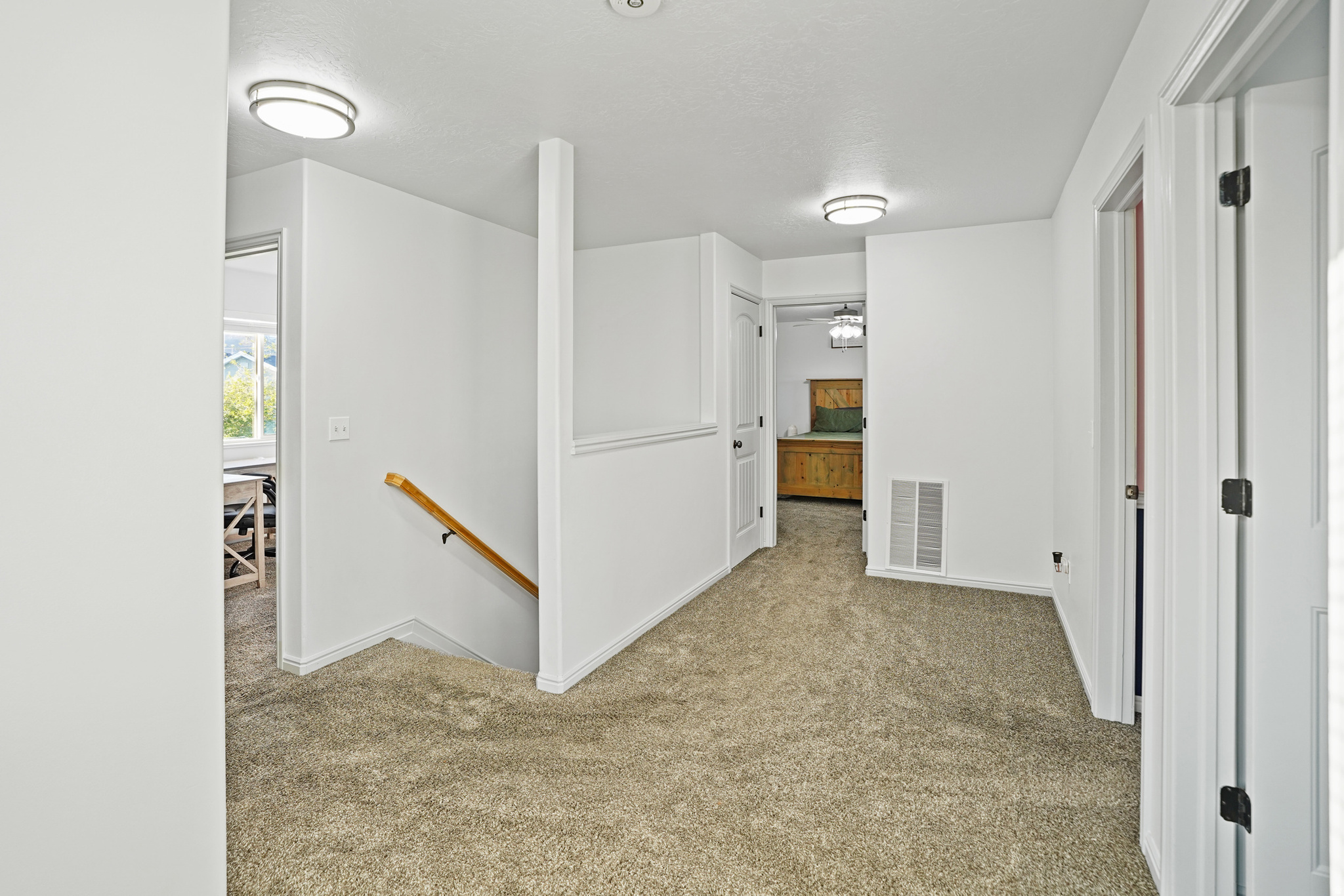 PILGRAMS LANDING - Residential