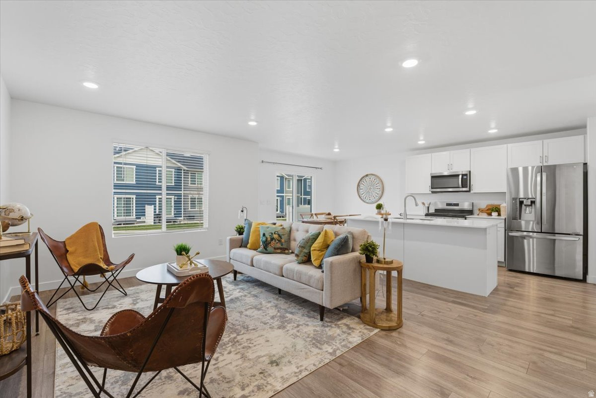 COLD SPRING RANCH - Residential