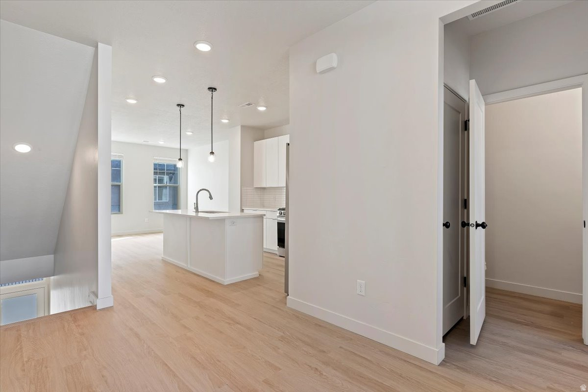 CLIFTON PLACE TOWNHOMES - Residential