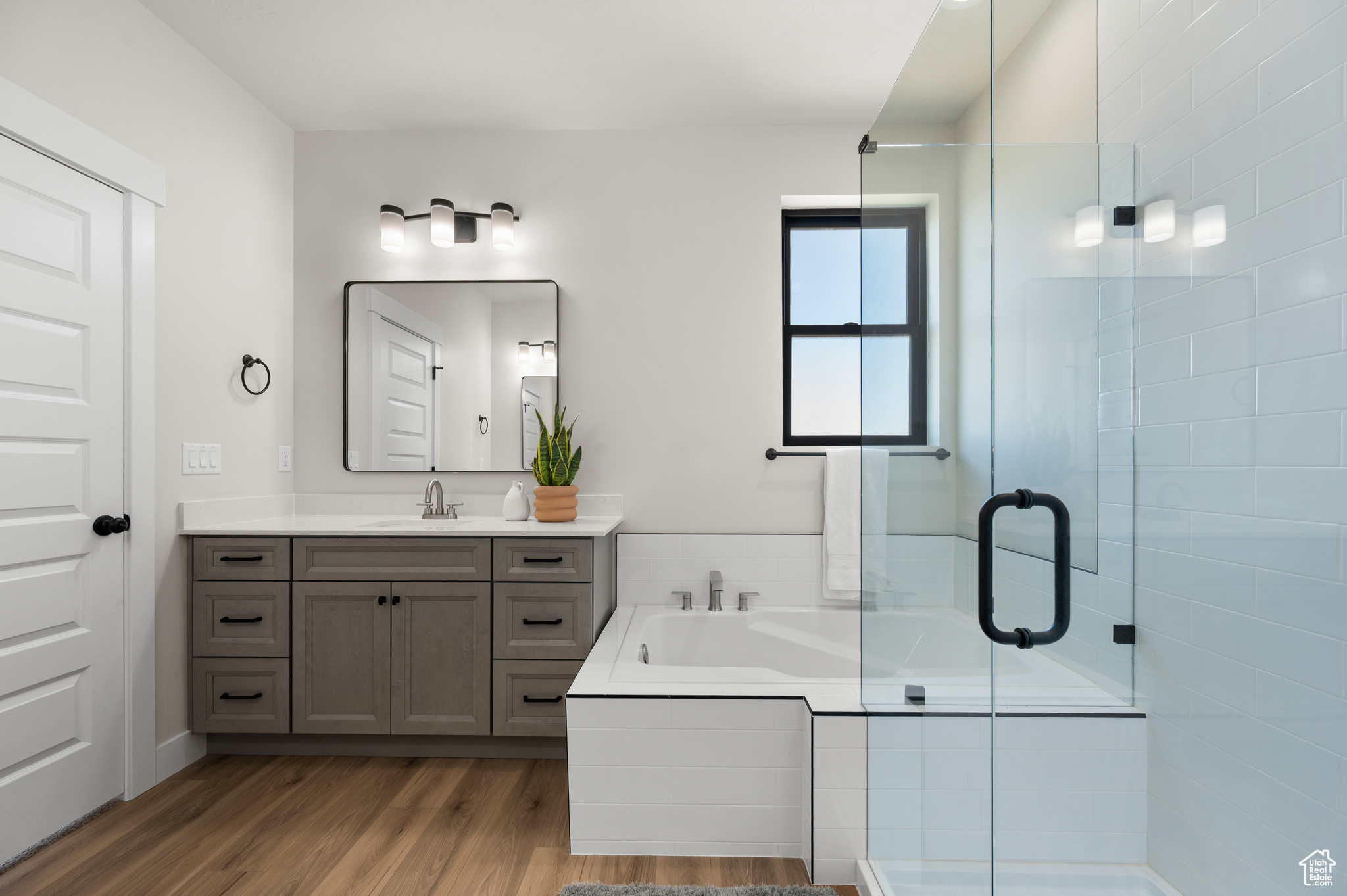 STERLING HEIGHTS - Residential