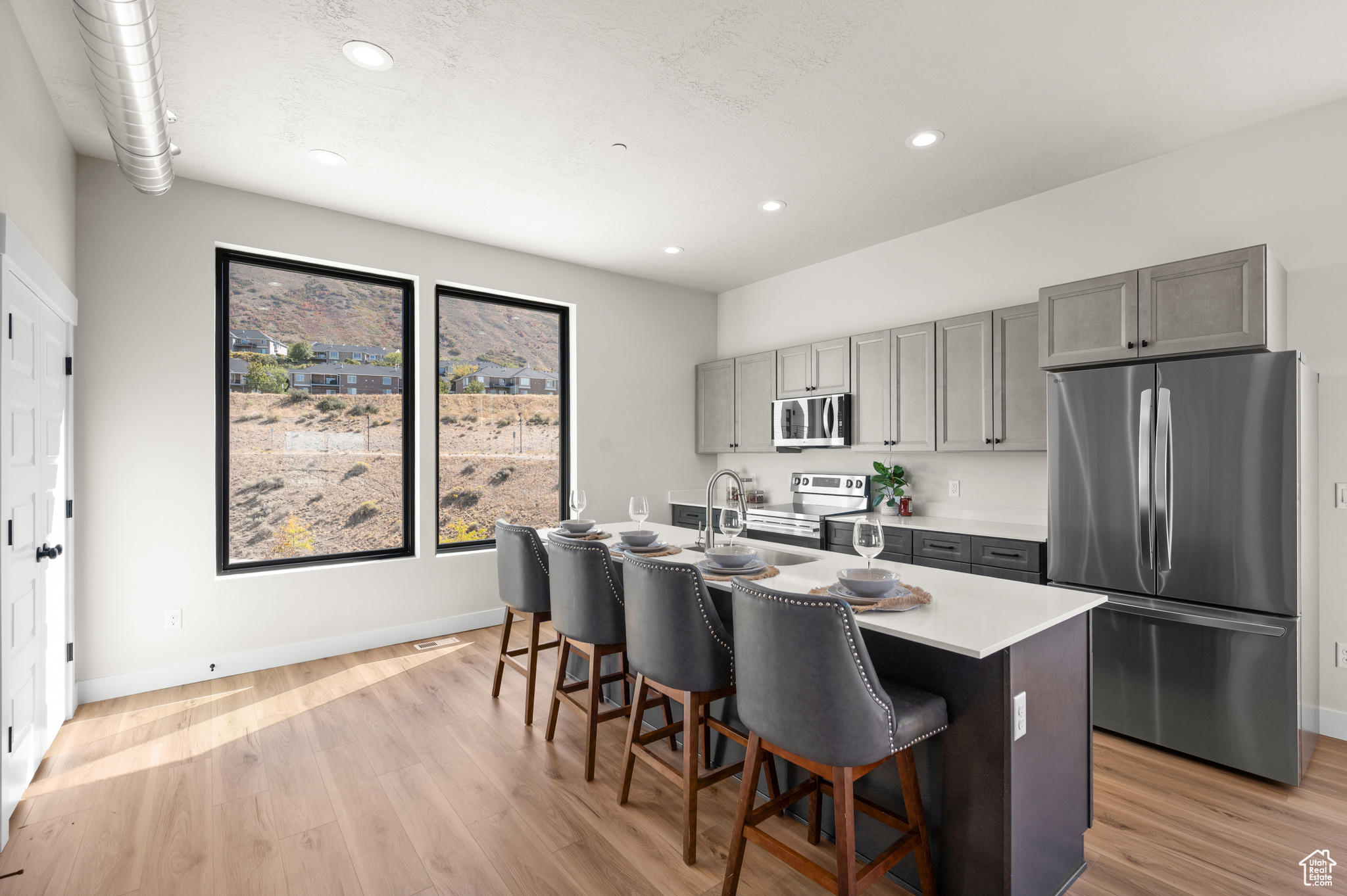 STERLING HEIGHTS - Residential