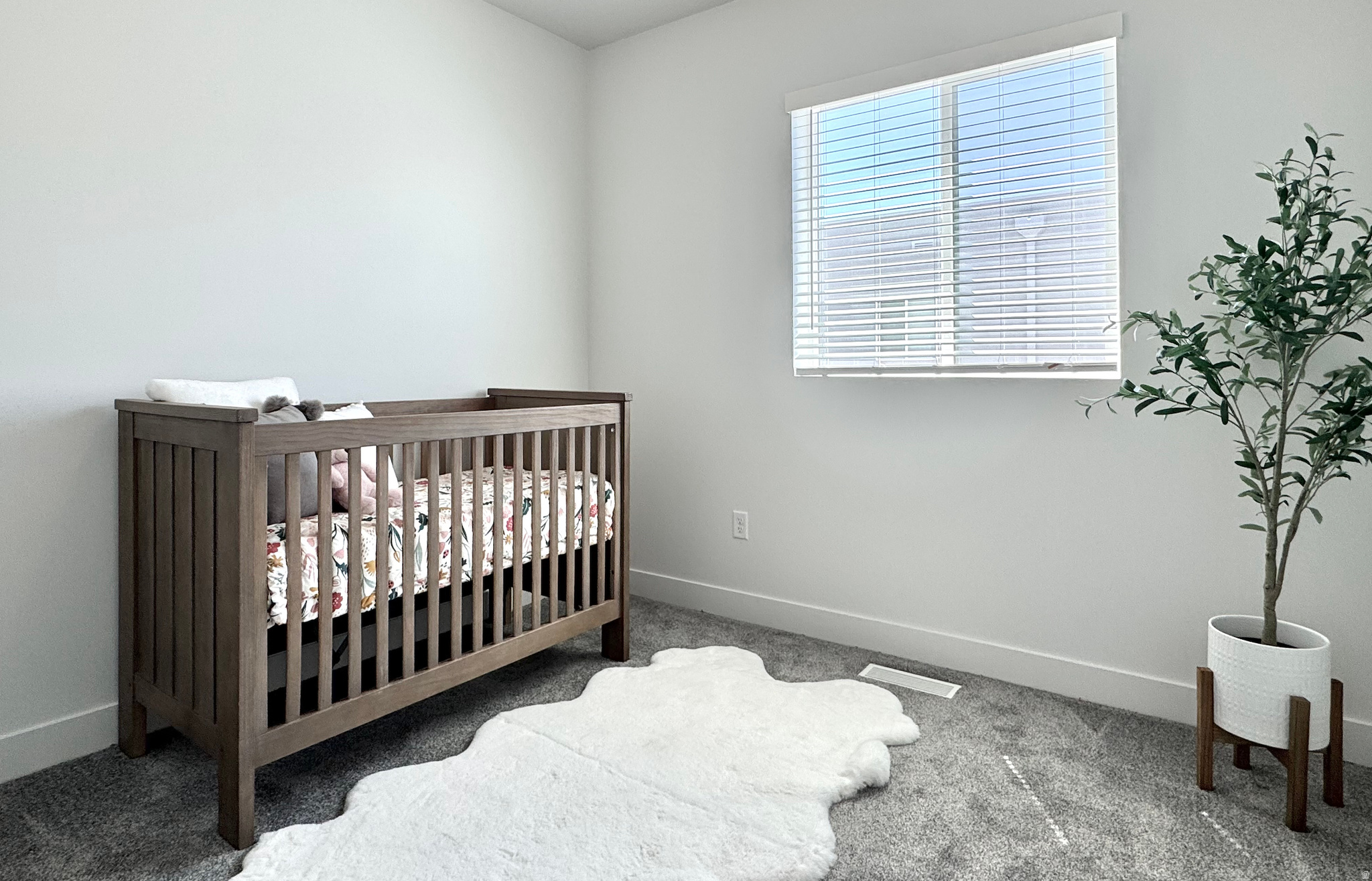 WEST GARDEN - Residential Income