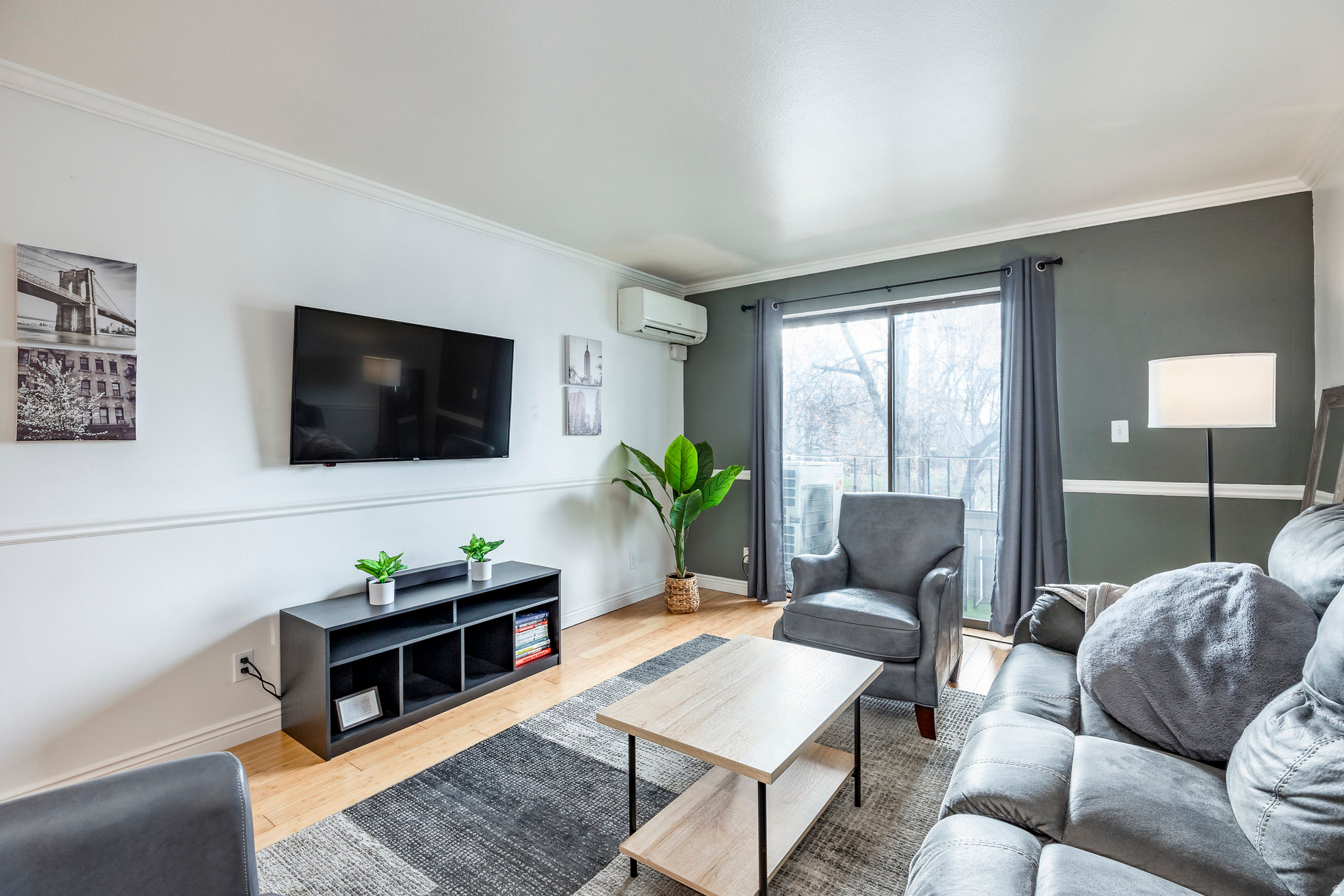 TOWNE PARK - Residential