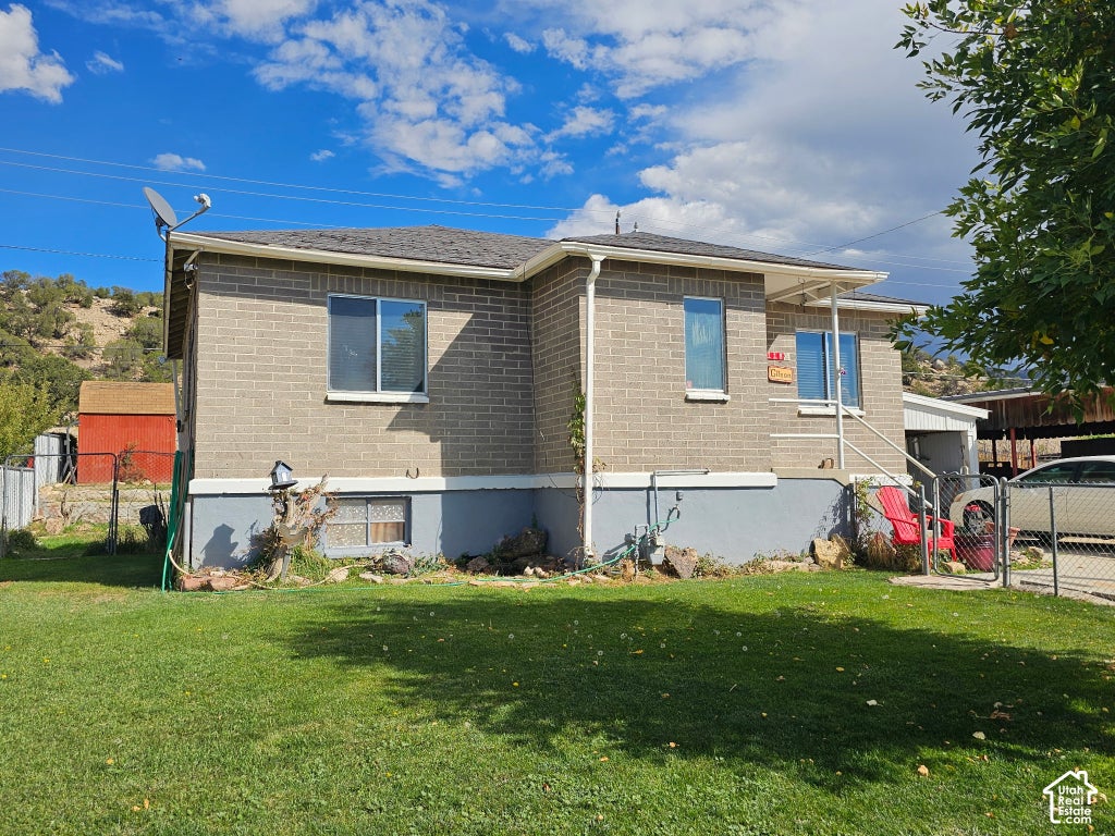 Photo of 118 VALLEY VIEW DR, Sunnyside, UT 84539 (MLS # 2189880)