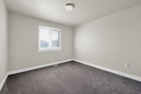 Tiny photo for 5106 W JAYCIE CT S, Kearns, UT 84118 (MLS # 2126595)