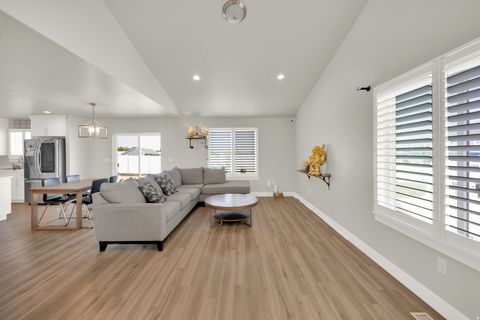 Tiny photo for 5106 W JAYCIE CT S, Kearns, UT 84118 (MLS # 2126595)