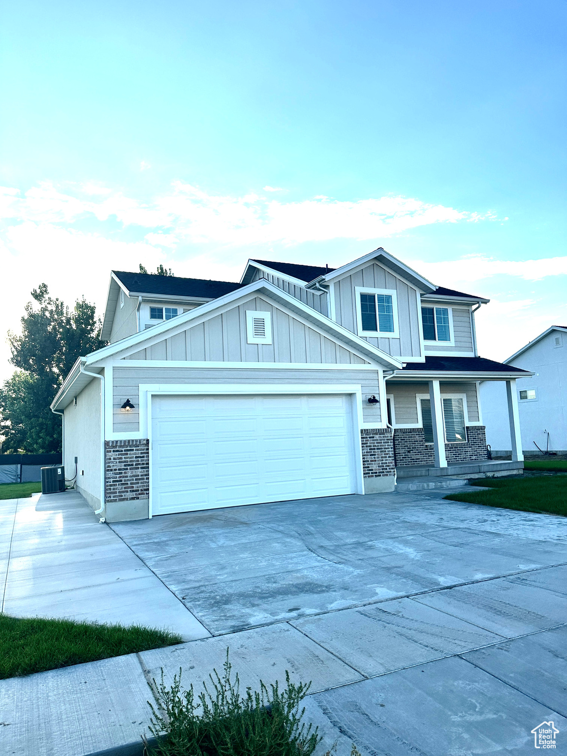 TAYLOR LANDING - Residential