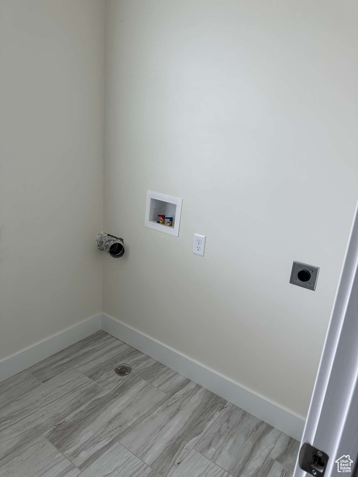 TAYLOR LANDING - Residential