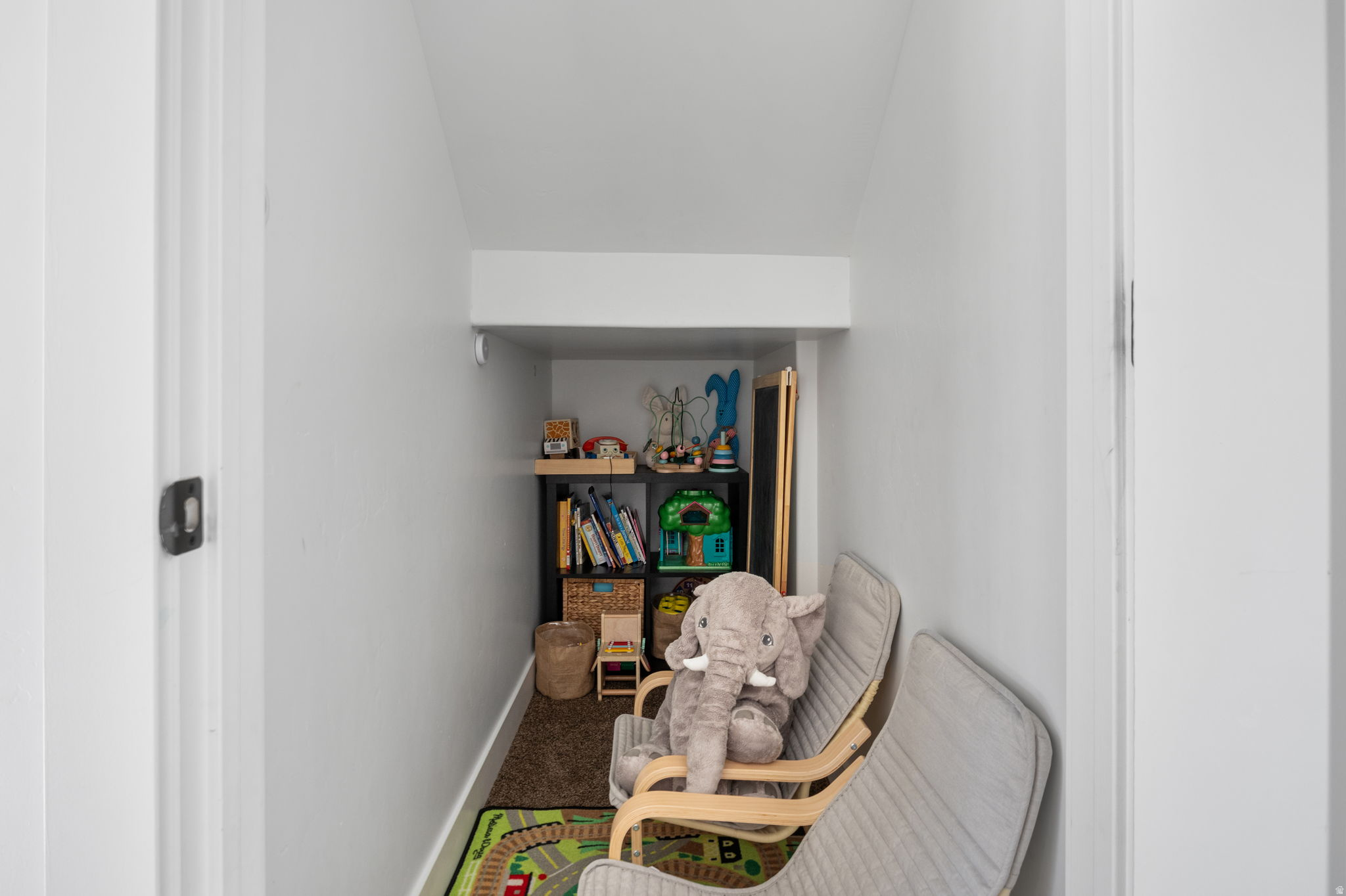 SPANISH TRAILS - Residential