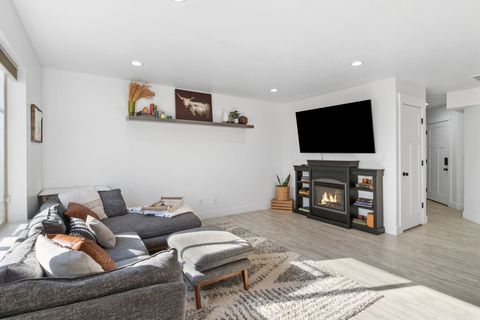 Tiny photo for 351 W 530 S, Spanish Fork, UT 84660 (MLS # 2123593)